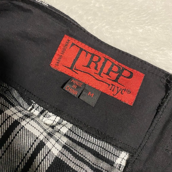 tripp nyc plaid skirt skull chains - Picture 3 of 5